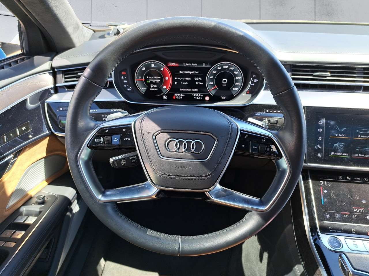 Fahrzeugbild eines Audi A8