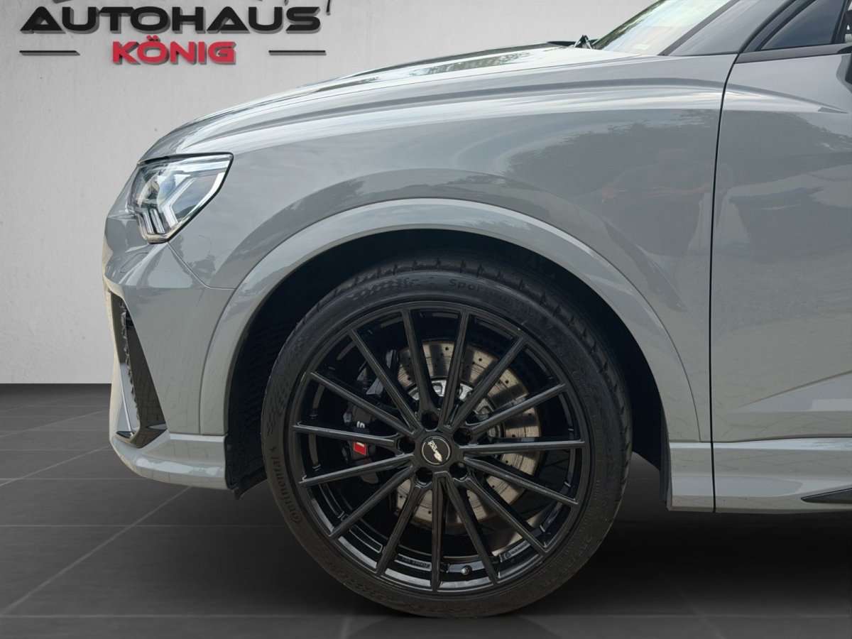 Fahrzeugbild eines Audi RS Q3
