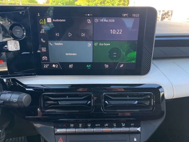 Fahrzeugbild eines Renault 5 E-TECH