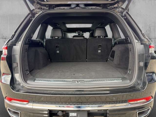 Fahrzeugbild eines Jeep Grand Cherokee