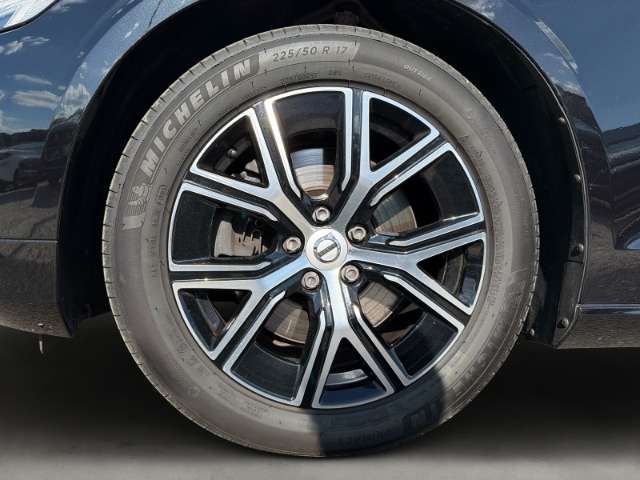 Fahrzeugbild eines Volvo V60