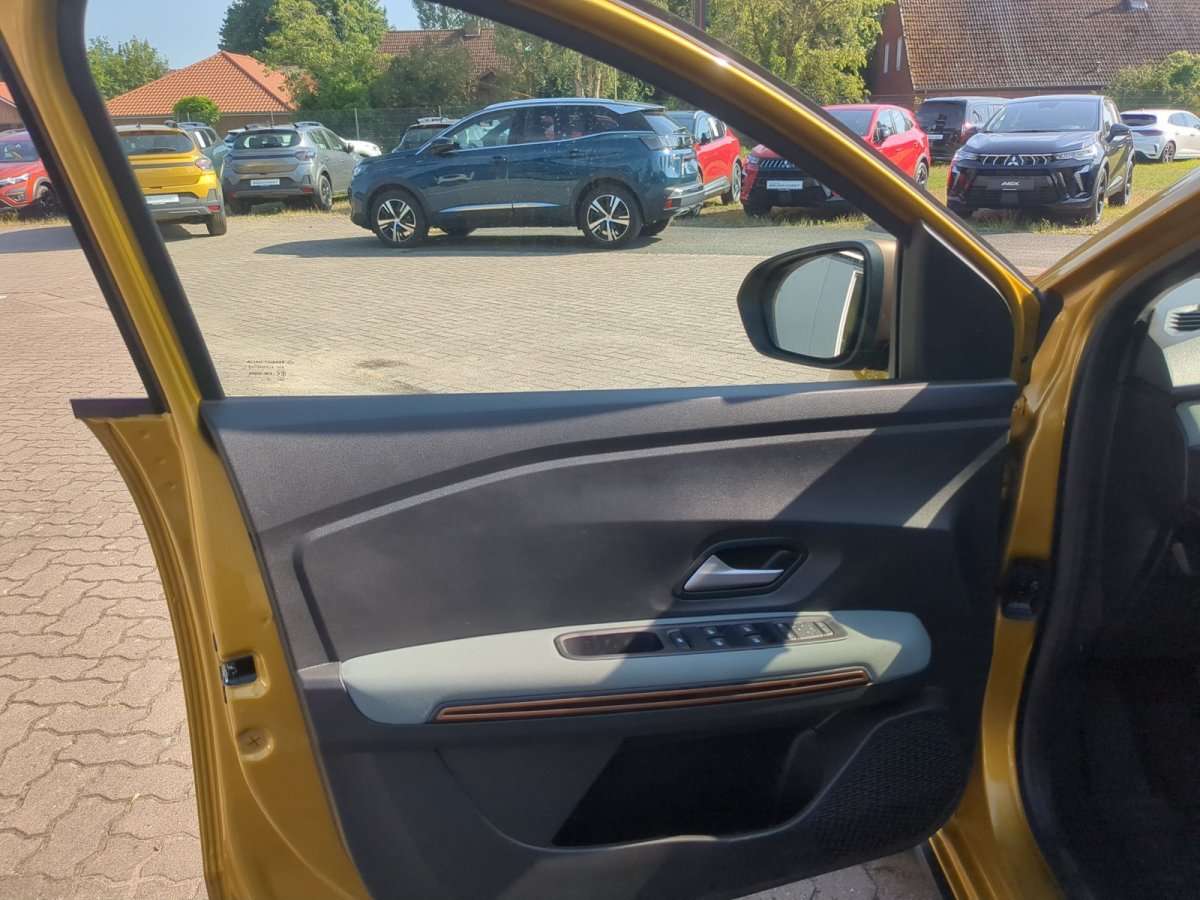 Fahrzeugbild eines Dacia Sandero