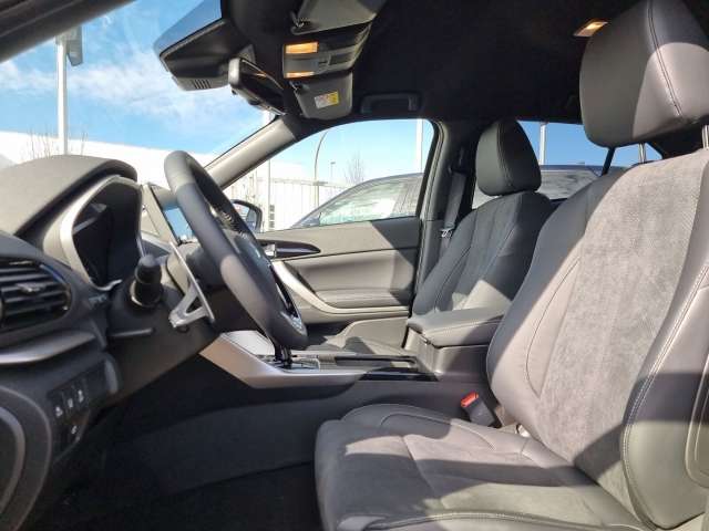 Fahrzeugbild eines Mitsubishi Eclipse Cross