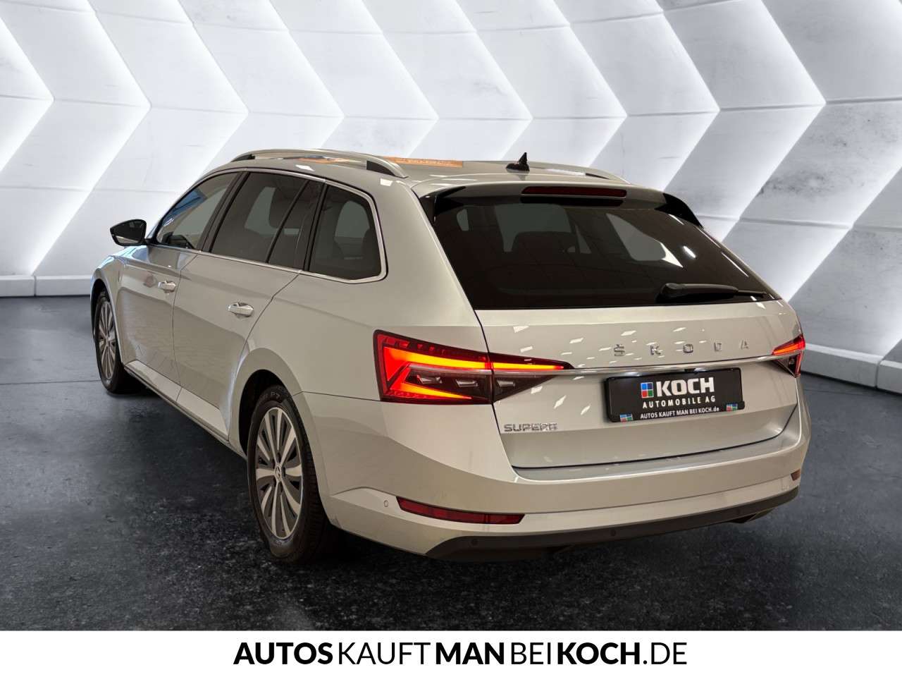 Fahrzeugbild eines Skoda Superb