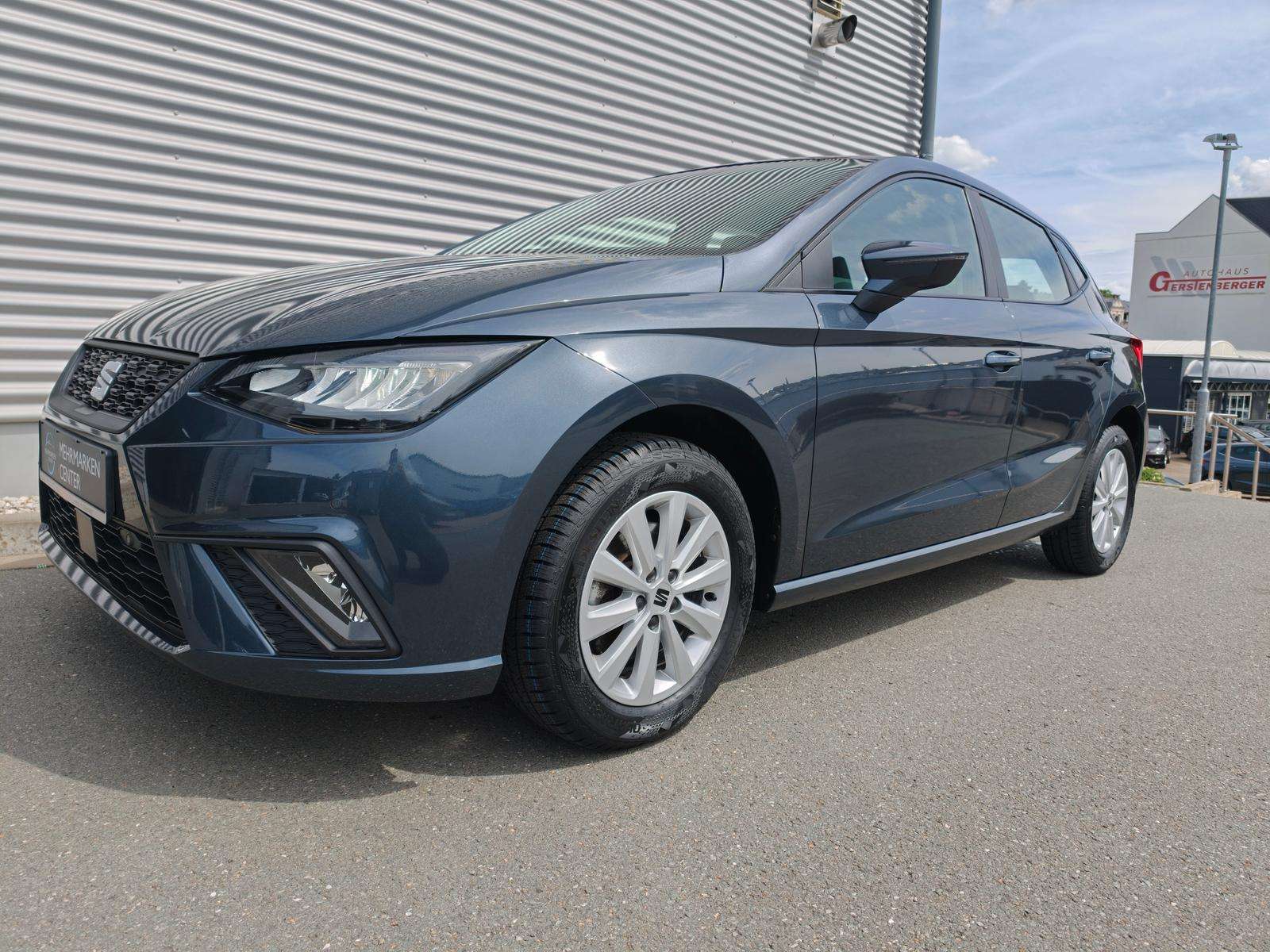 Fahrzeugbild eines SEAT Ibiza