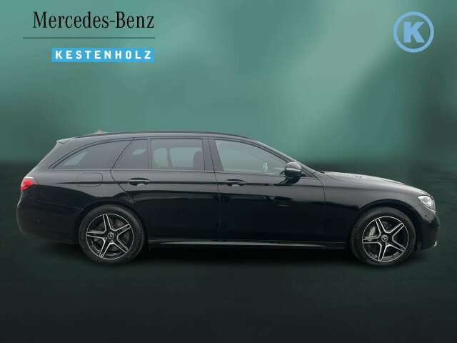 Fahrzeugbild eines Mercedes-Benz E-Klasse