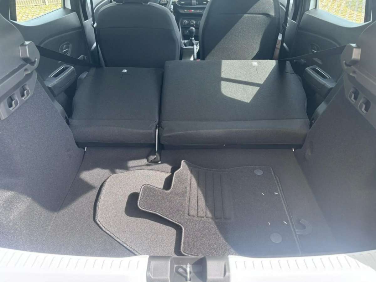 Fahrzeugbild eines Dacia Sandero