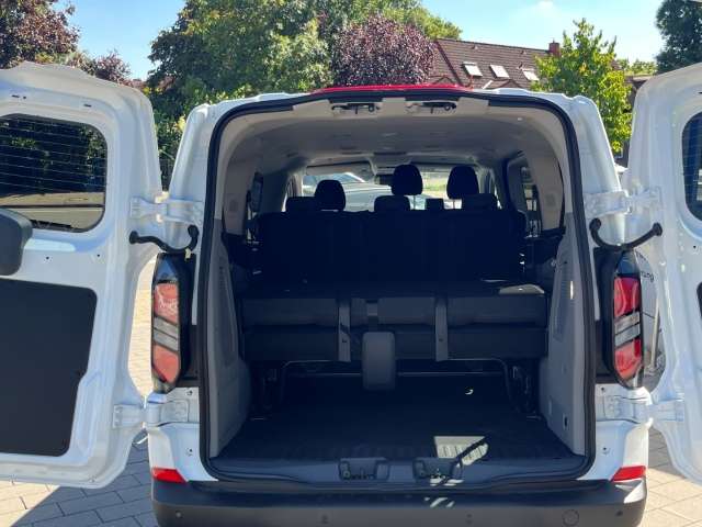 Fahrzeugbild eines Ford Transit Custom