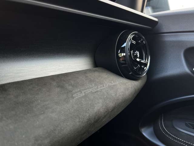 Fahrzeugbild eines Alfa Romeo Junior