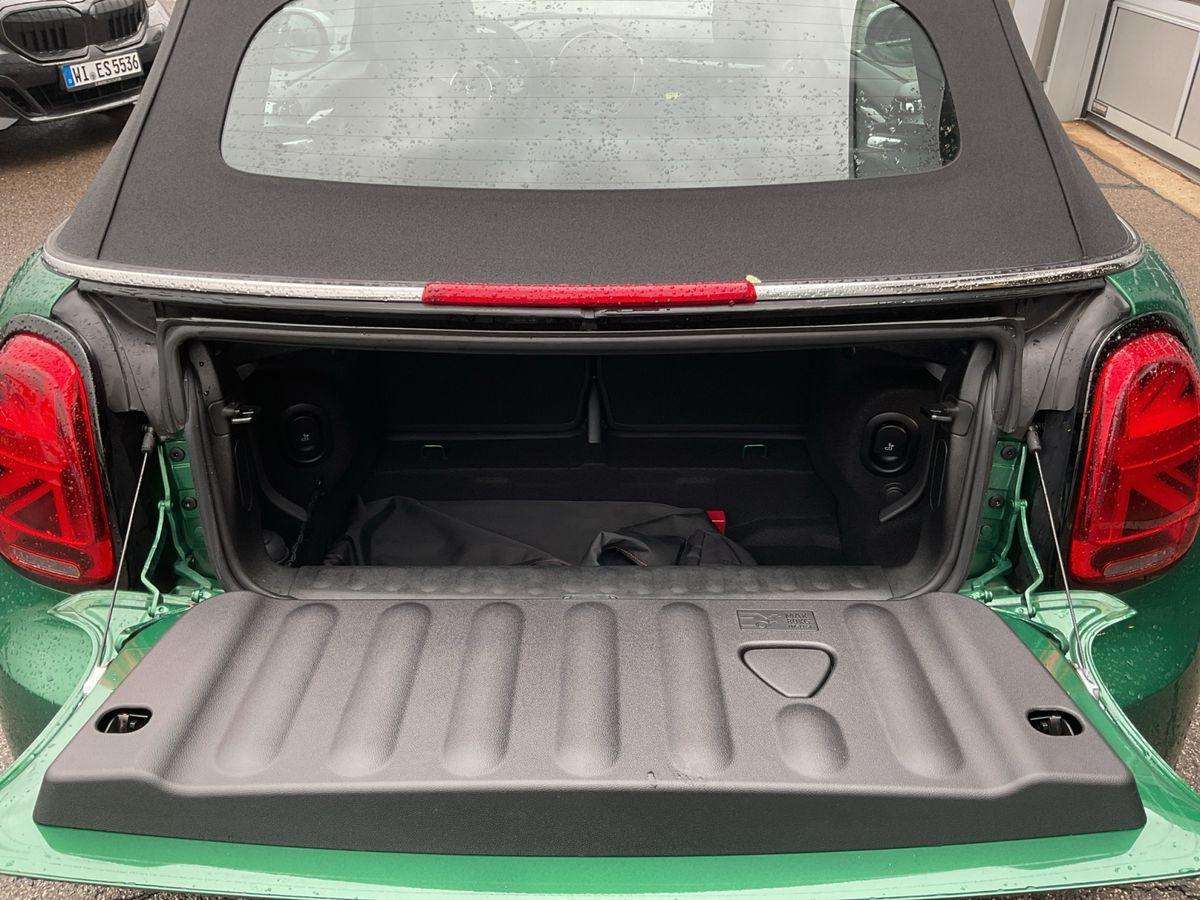 Fahrzeugbild eines MINI MINI