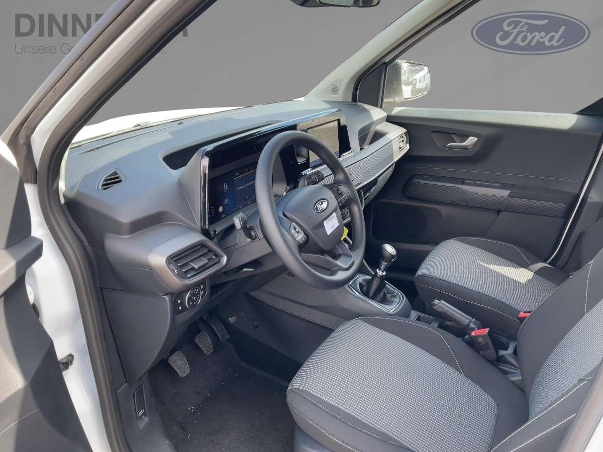 Fahrzeugbild eines Ford Transit Courier