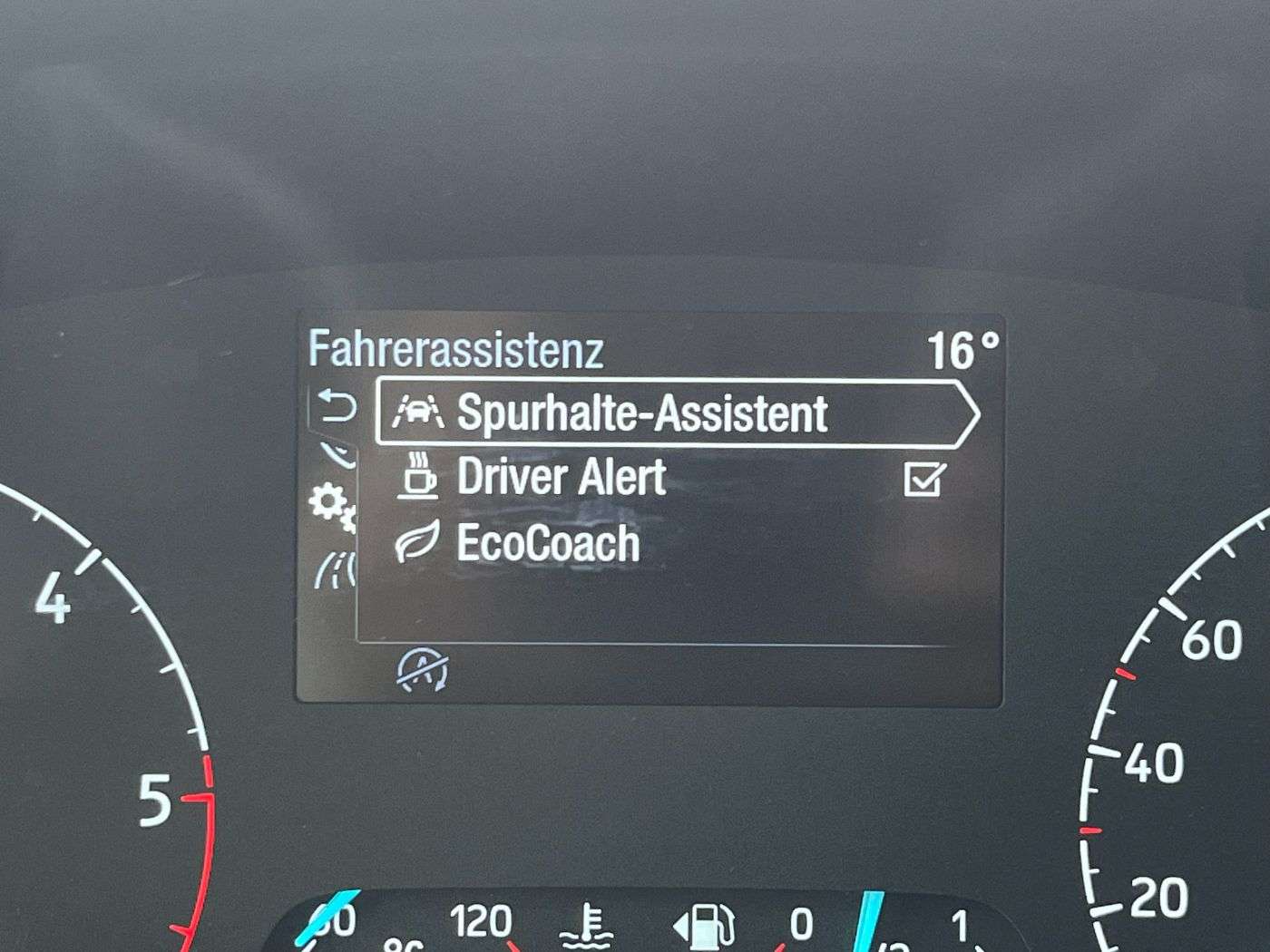 Fahrzeugbild eines Ford Transit