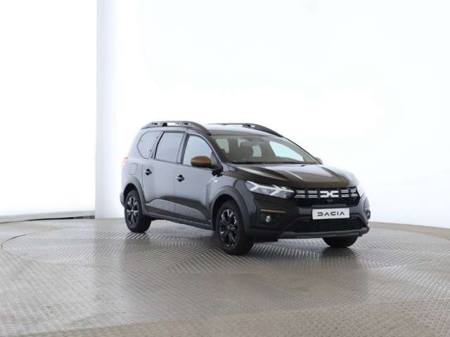 Fahrzeugbild eines Dacia Jogger