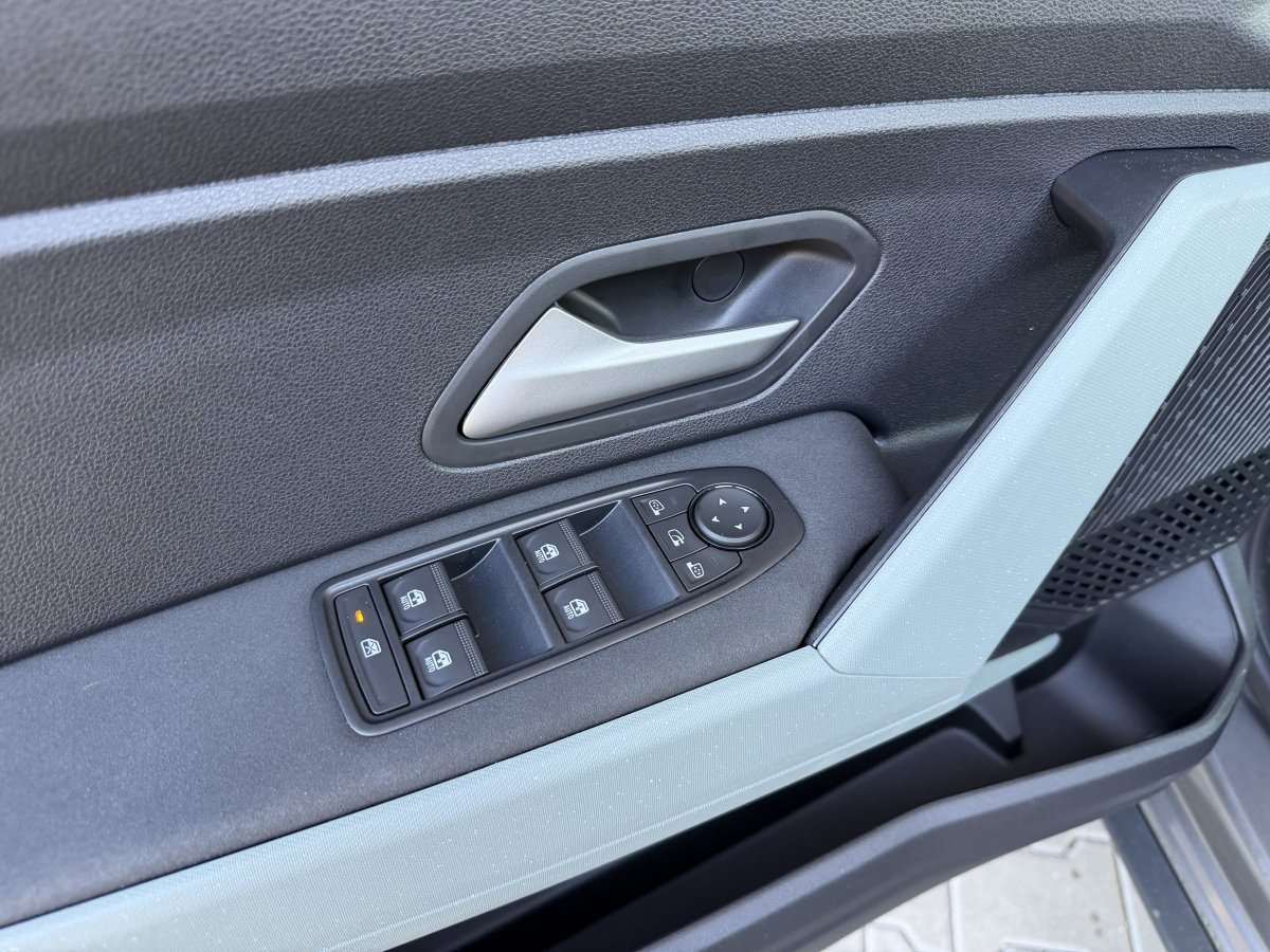 Fahrzeugbild eines Dacia Bigster