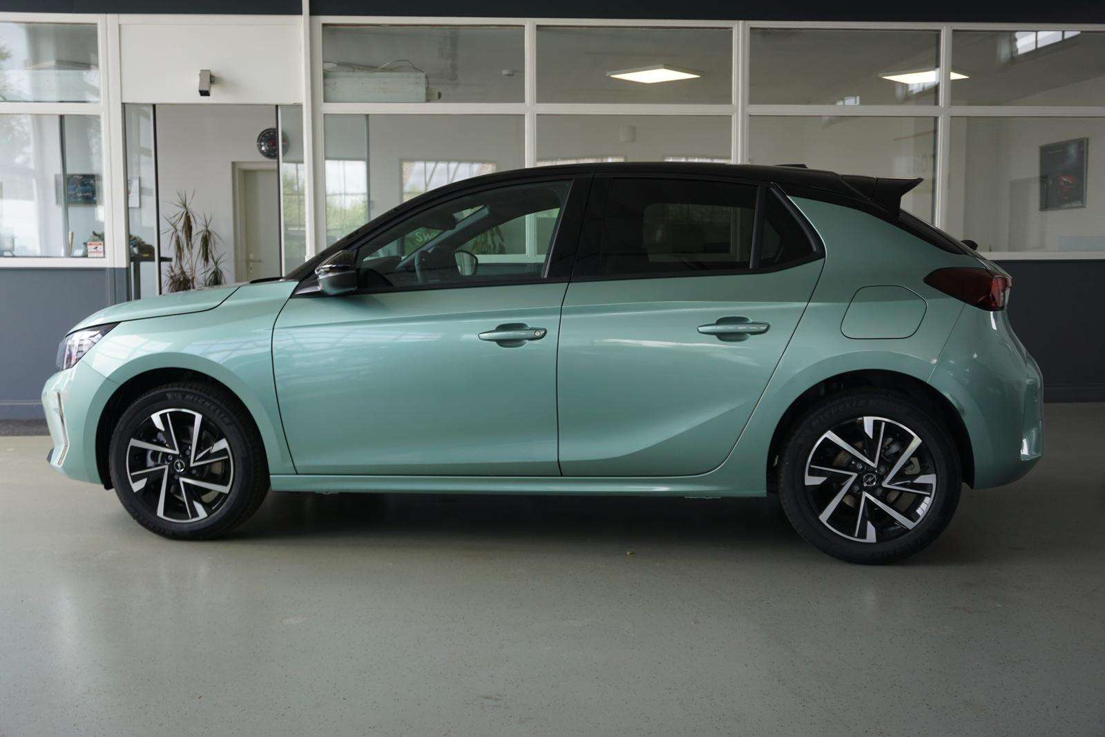 Fahrzeugbild eines Opel Corsa