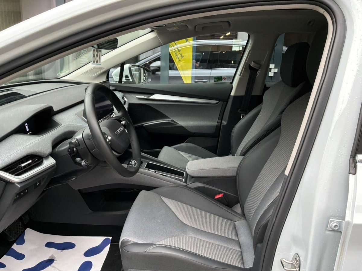 Fahrzeugbild eines Skoda ENYAQ