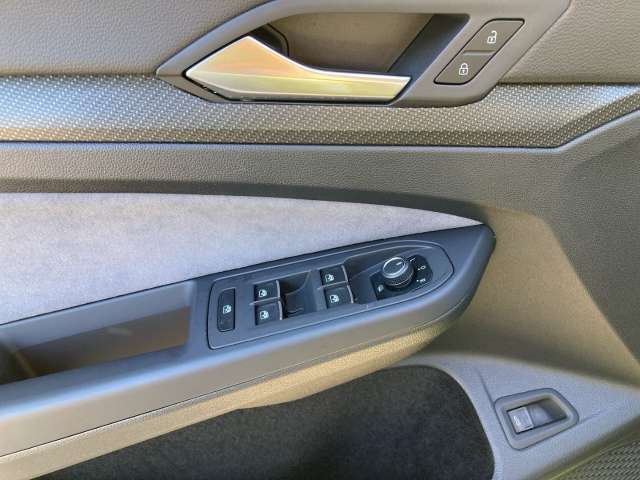 Fahrzeugbild eines Volkswagen Golf