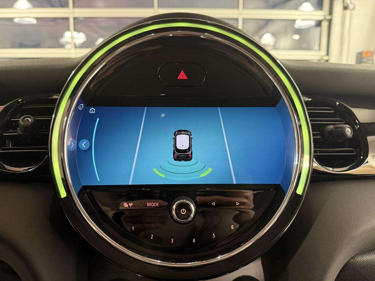 Fahrzeugbild eines MINI MINI