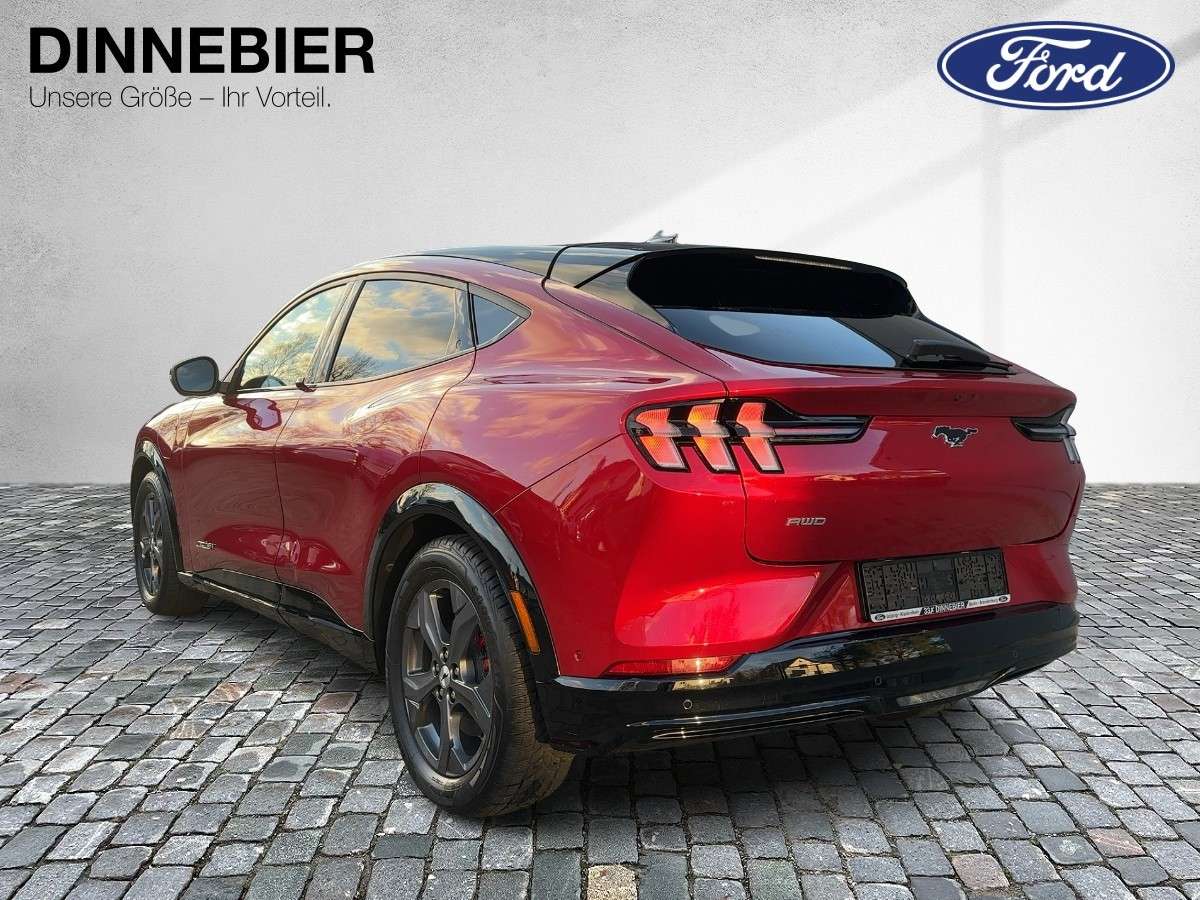 Fahrzeugbild eines Ford Mustang Mach-E