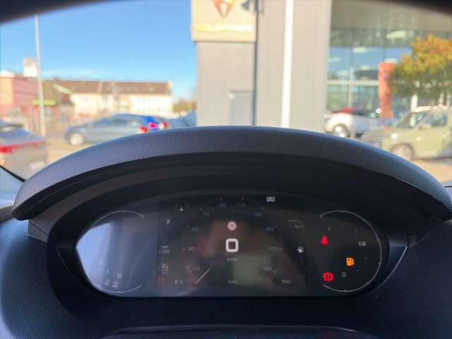 Fahrzeugbild eines Opel Movano