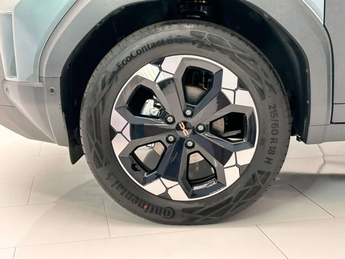 Fahrzeugbild eines Dacia Duster