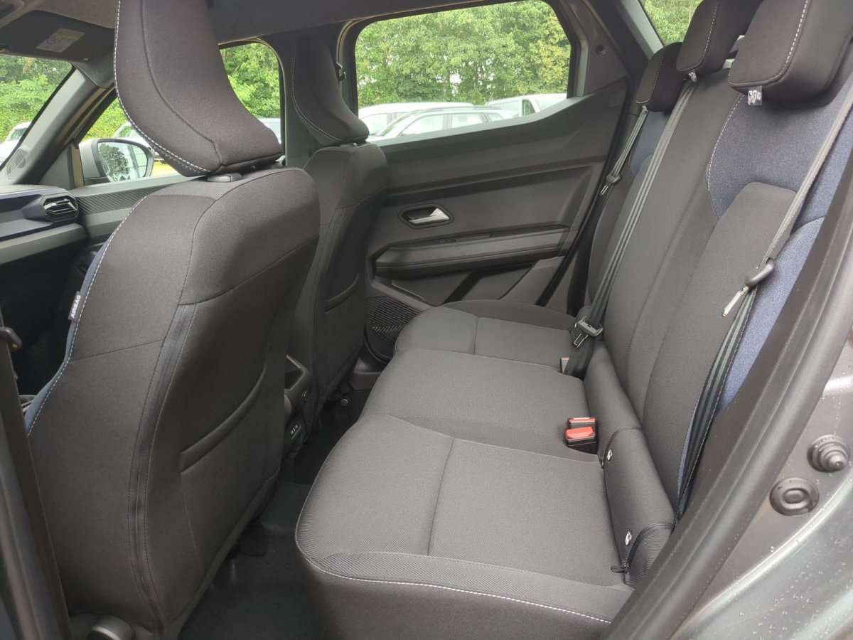 Fahrzeugbild eines Dacia Duster