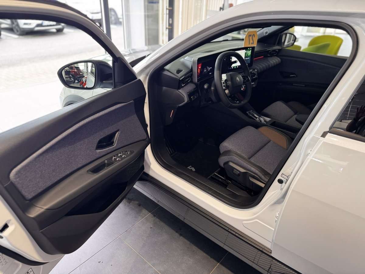 Fahrzeugbild eines Renault 5 E-TECH