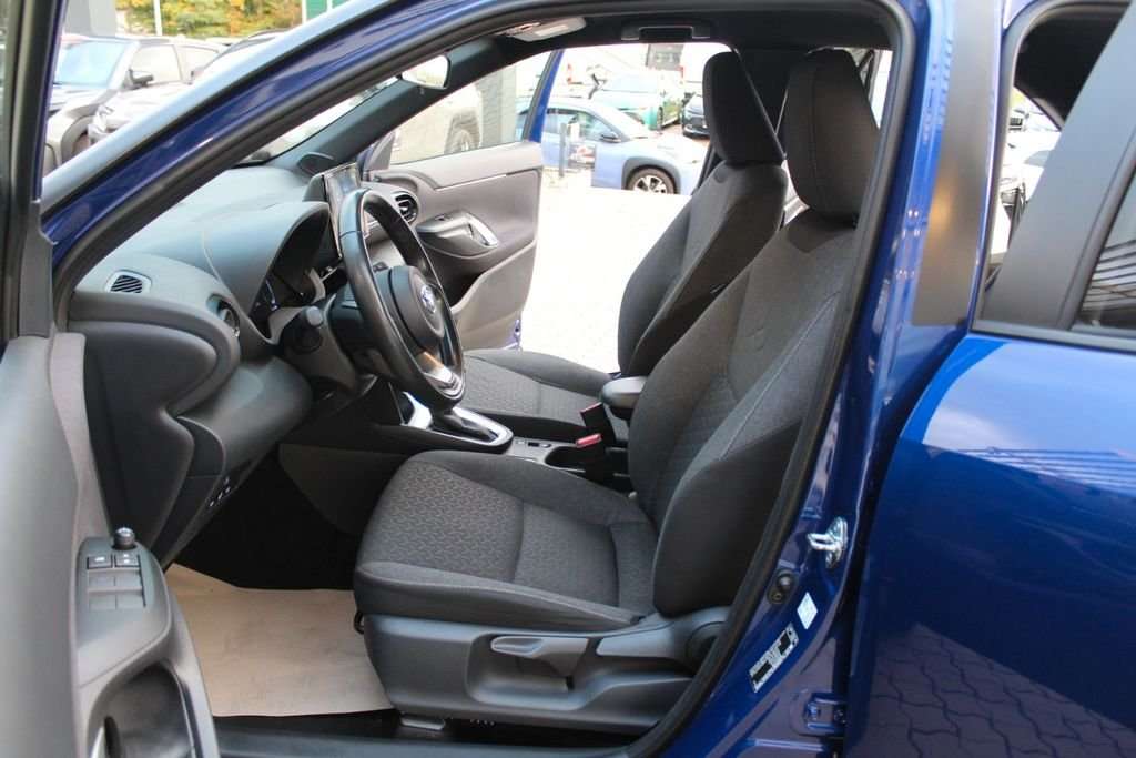Fahrzeugbild eines Toyota Yaris Cross