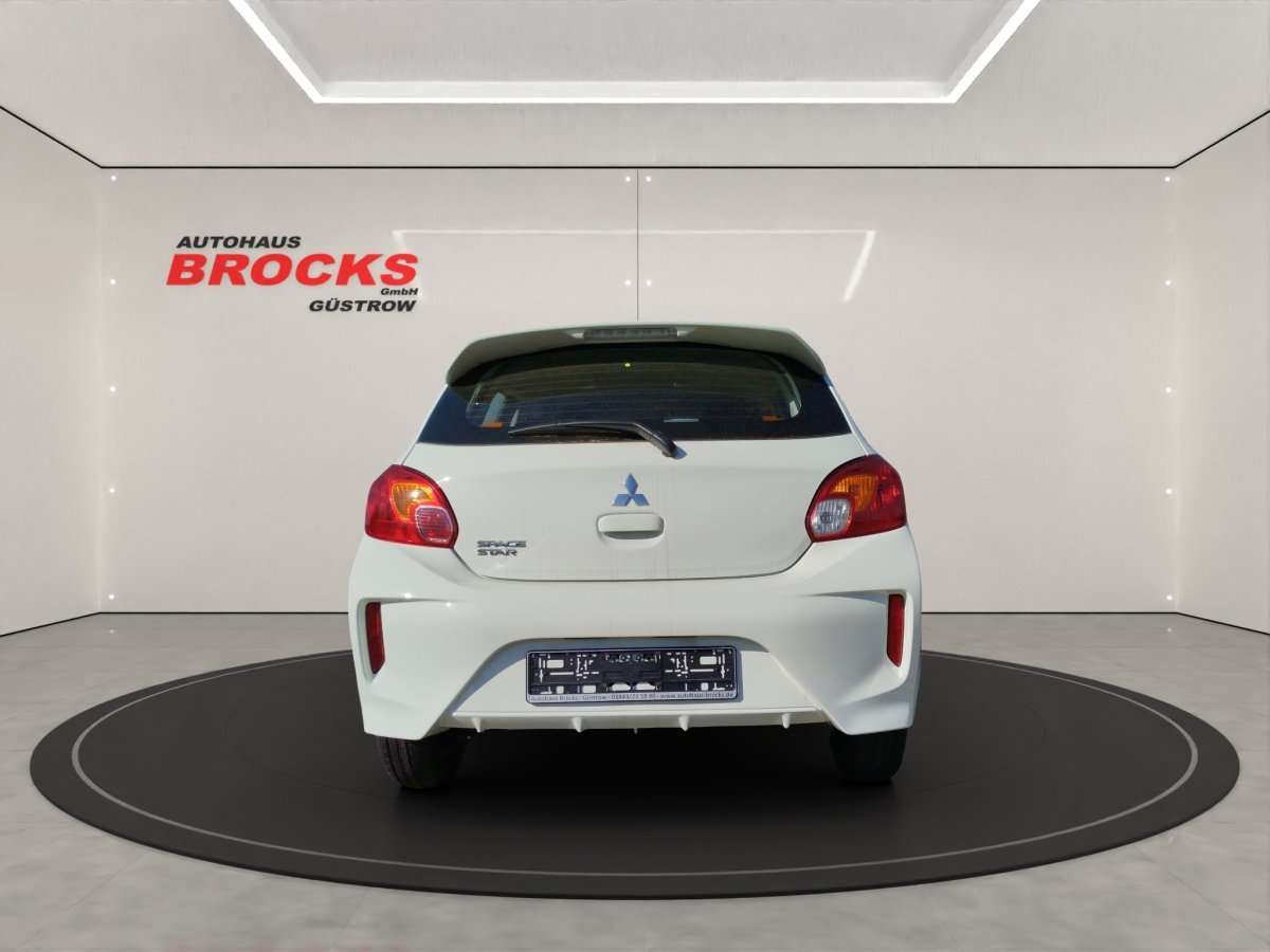 Fahrzeugbild eines Mitsubishi Space Star