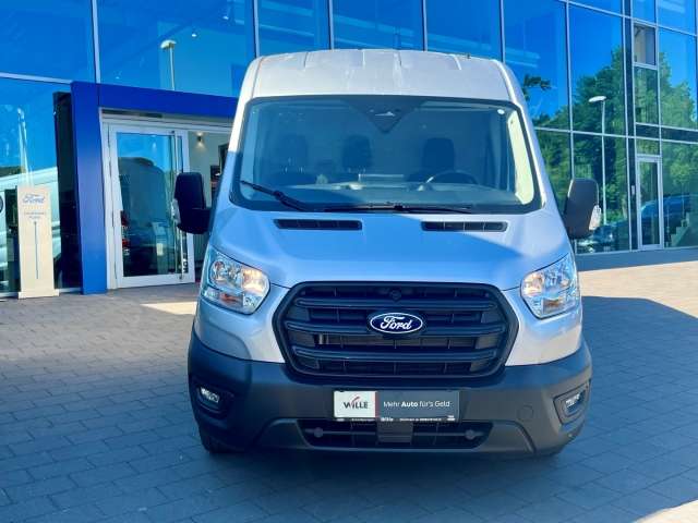 Fahrzeugbild eines Ford Transit