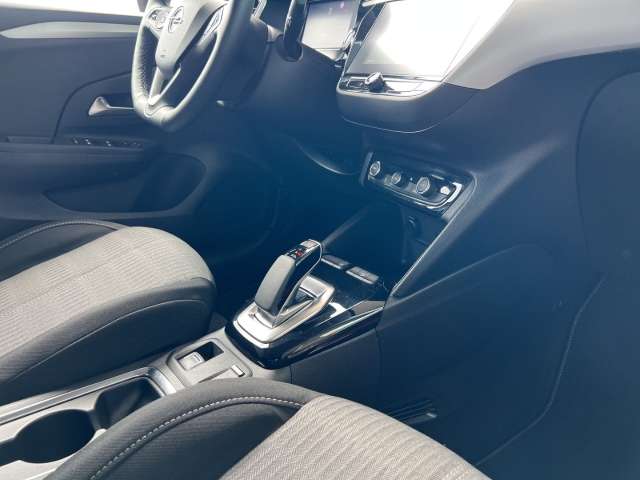 Fahrzeugbild eines Opel Corsa