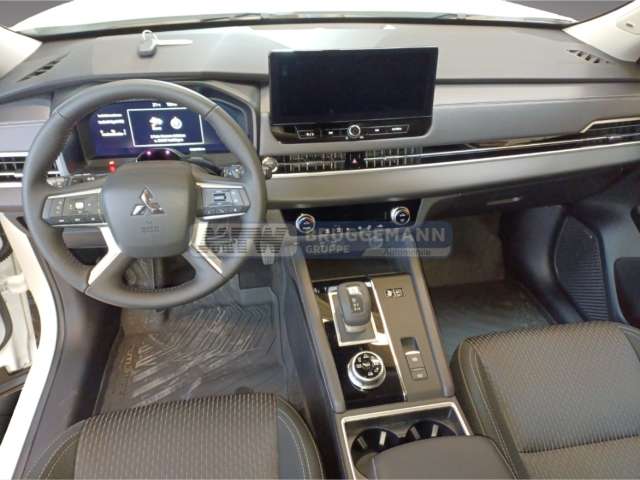 Fahrzeugbild eines Mitsubishi Outlander