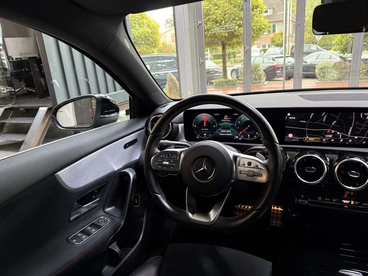 Fahrzeugbild eines Mercedes-Benz A-Klasse