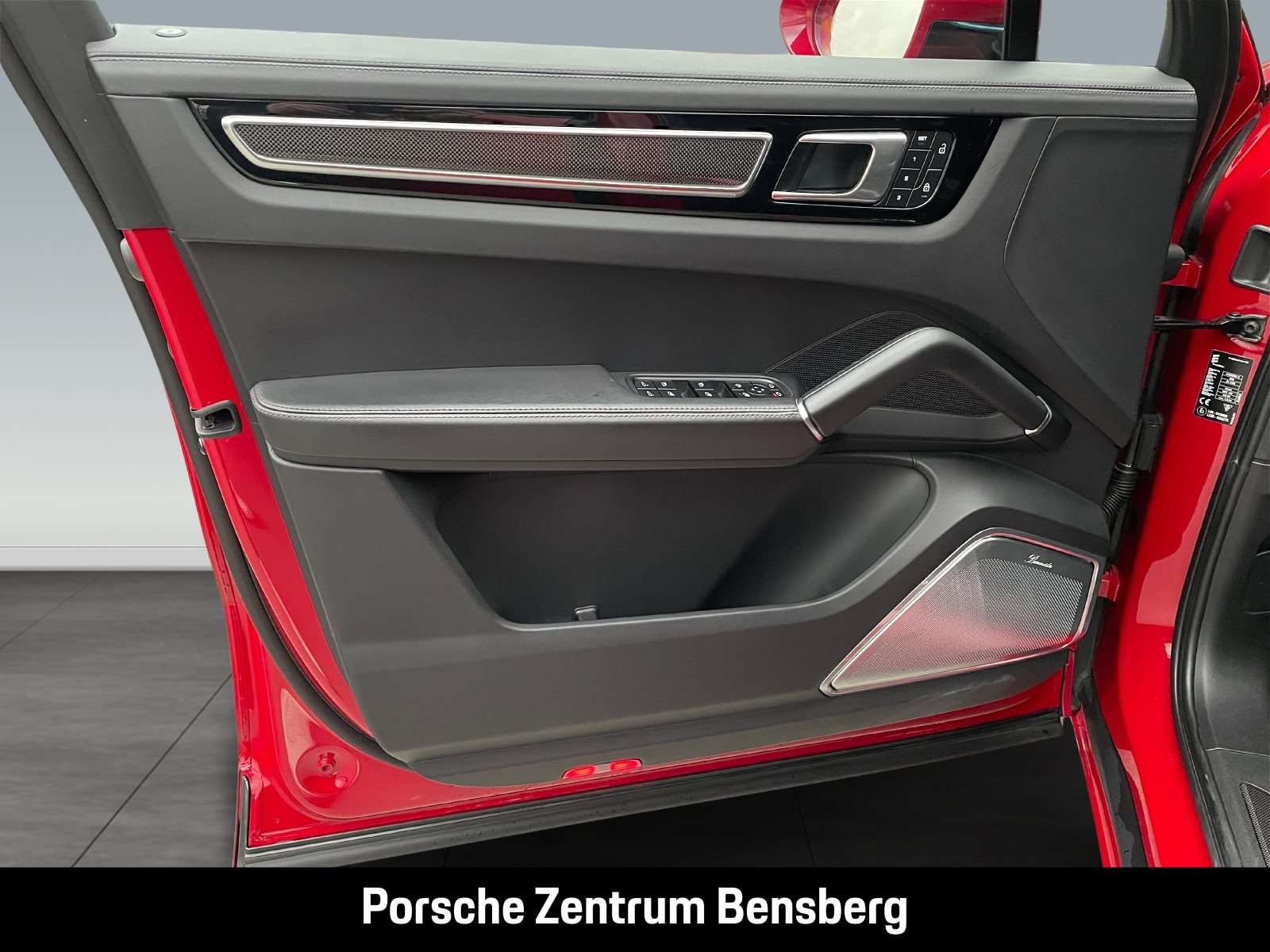 Fahrzeugbild eines Porsche Cayenne