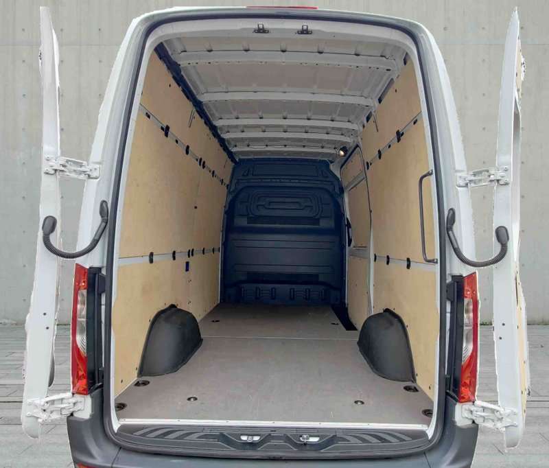 Fahrzeugbild eines Mercedes-Benz Sprinter