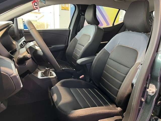 Fahrzeugbild eines Dacia Sandero