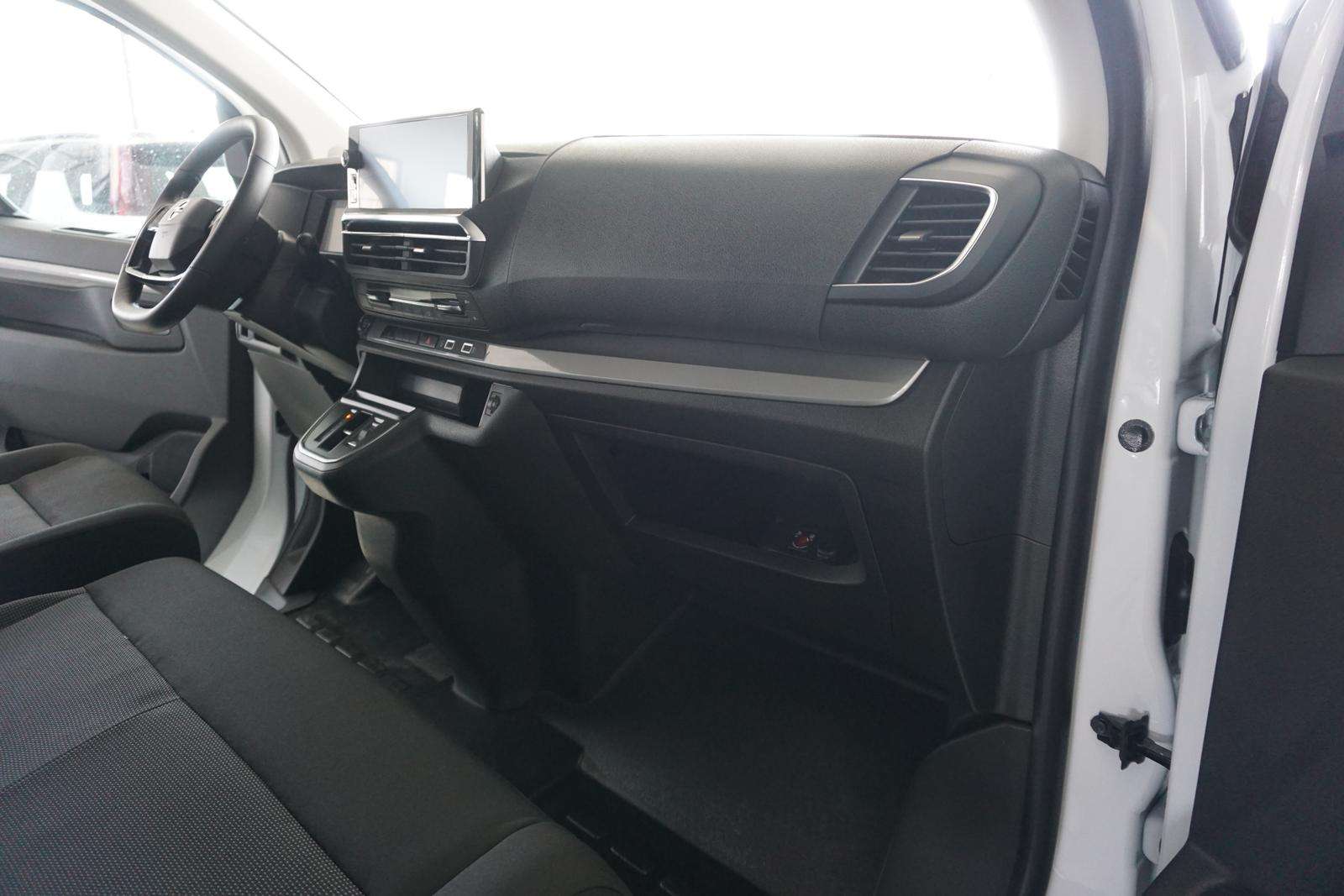 Fahrzeugbild eines Opel Zafira Life