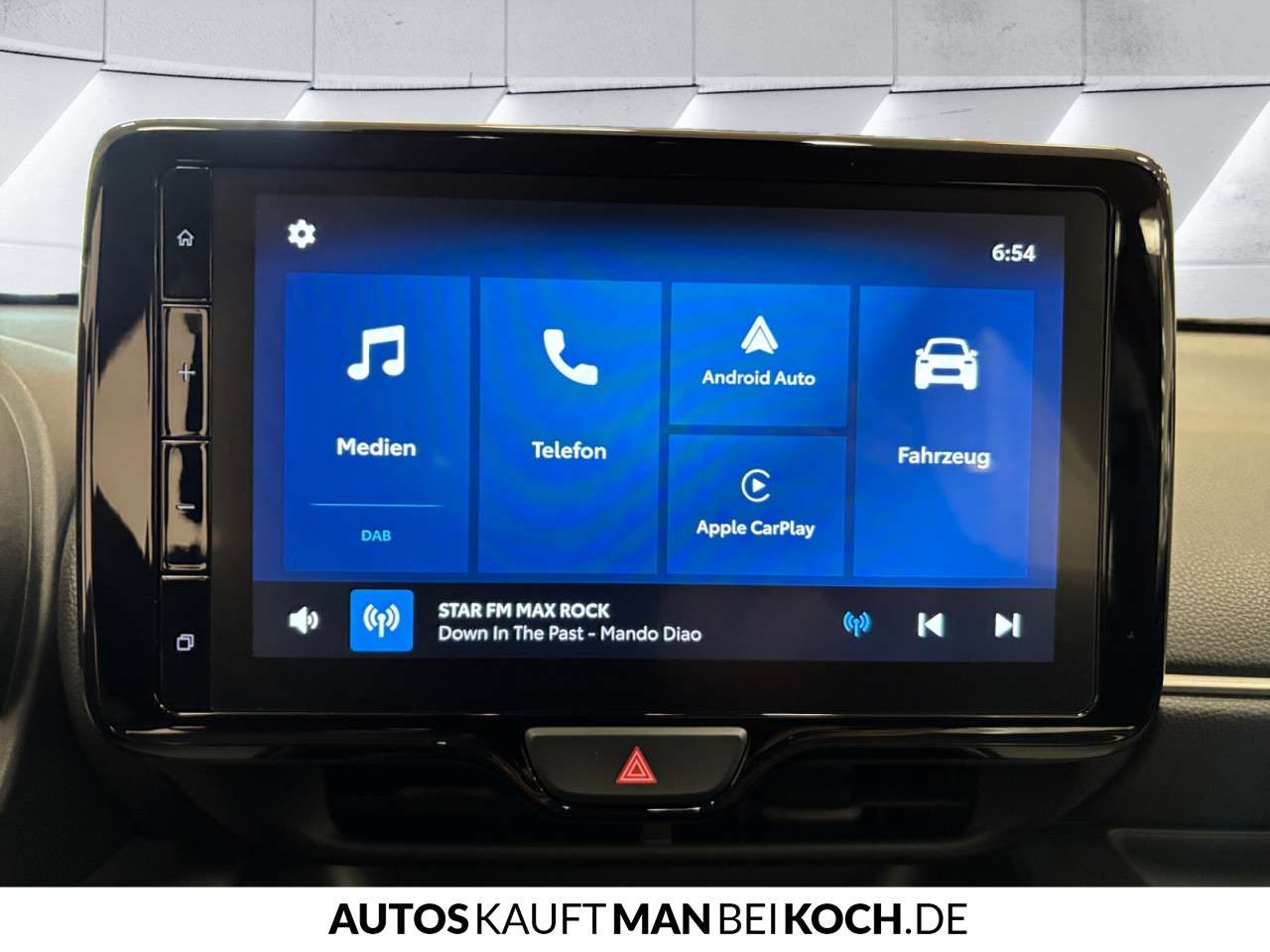 Fahrzeugbild eines Mazda Mazda2 Hybrid