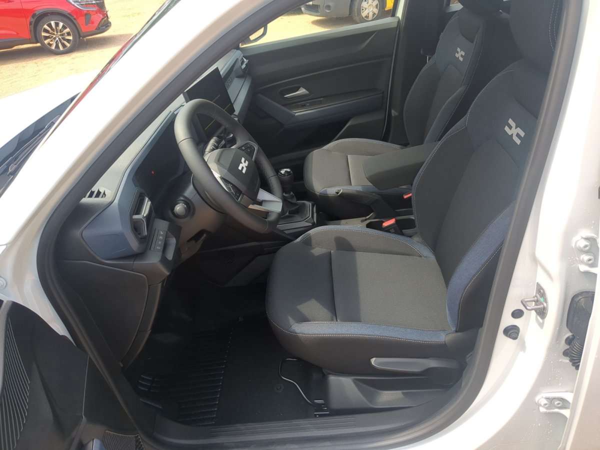 Fahrzeugbild eines Dacia Duster