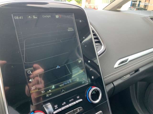 Fahrzeugbild eines Renault Grand Scénic