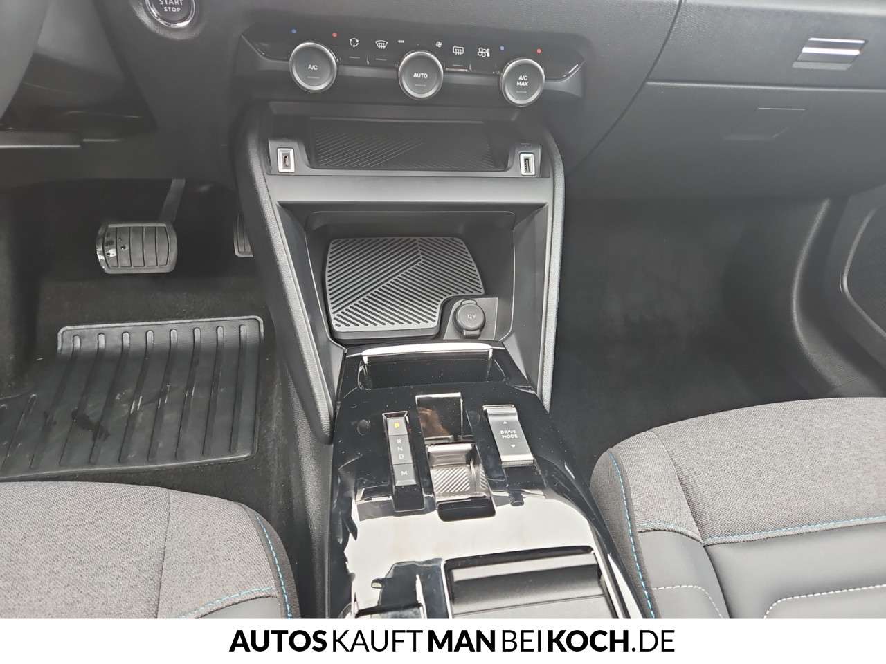 Fahrzeugbild eines Citroën C4 X