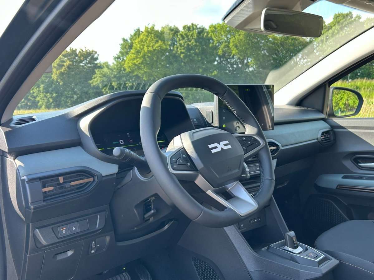 Fahrzeugbild eines Dacia Jogger