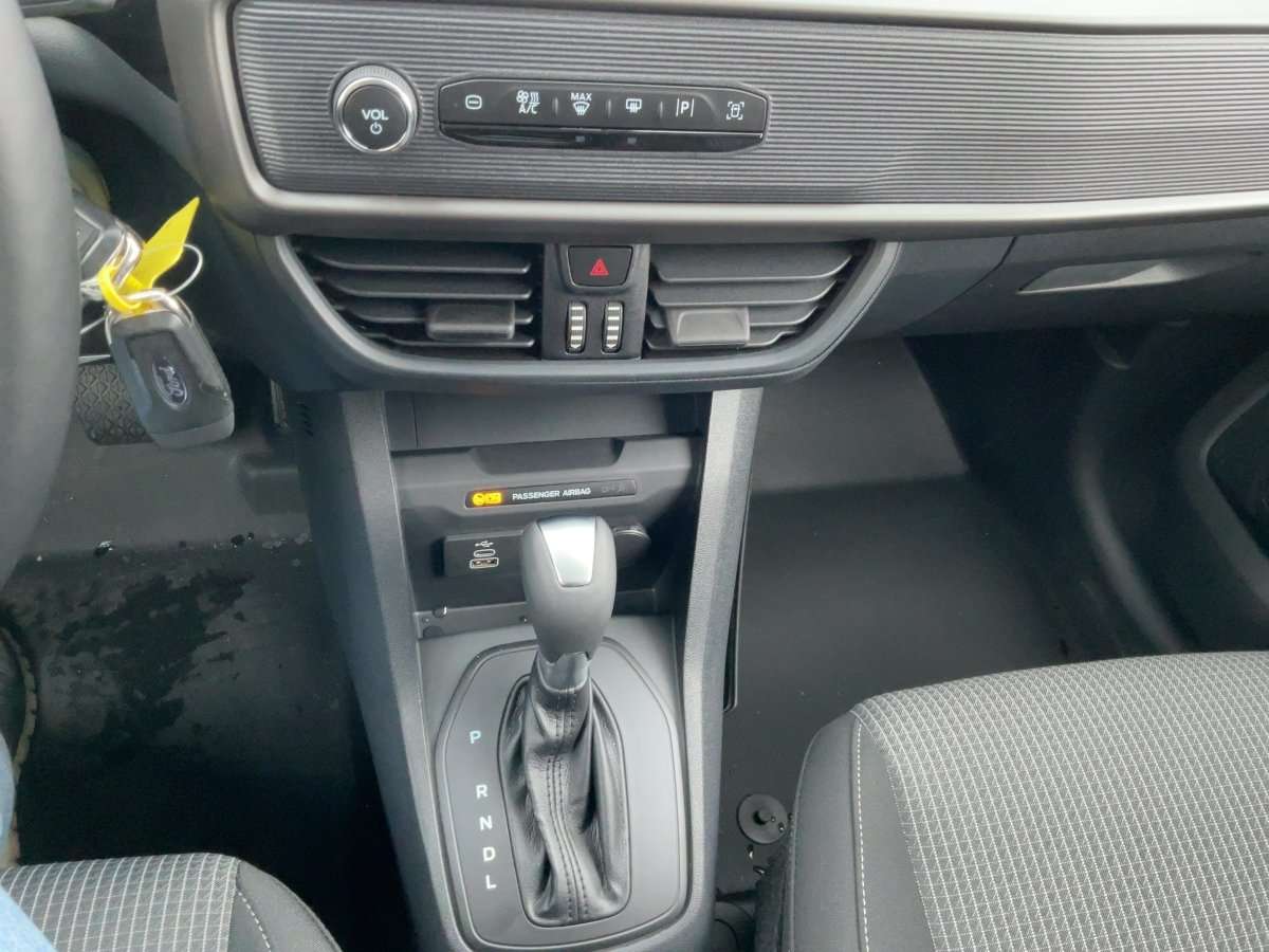 Fahrzeugbild eines Ford Transit Courier