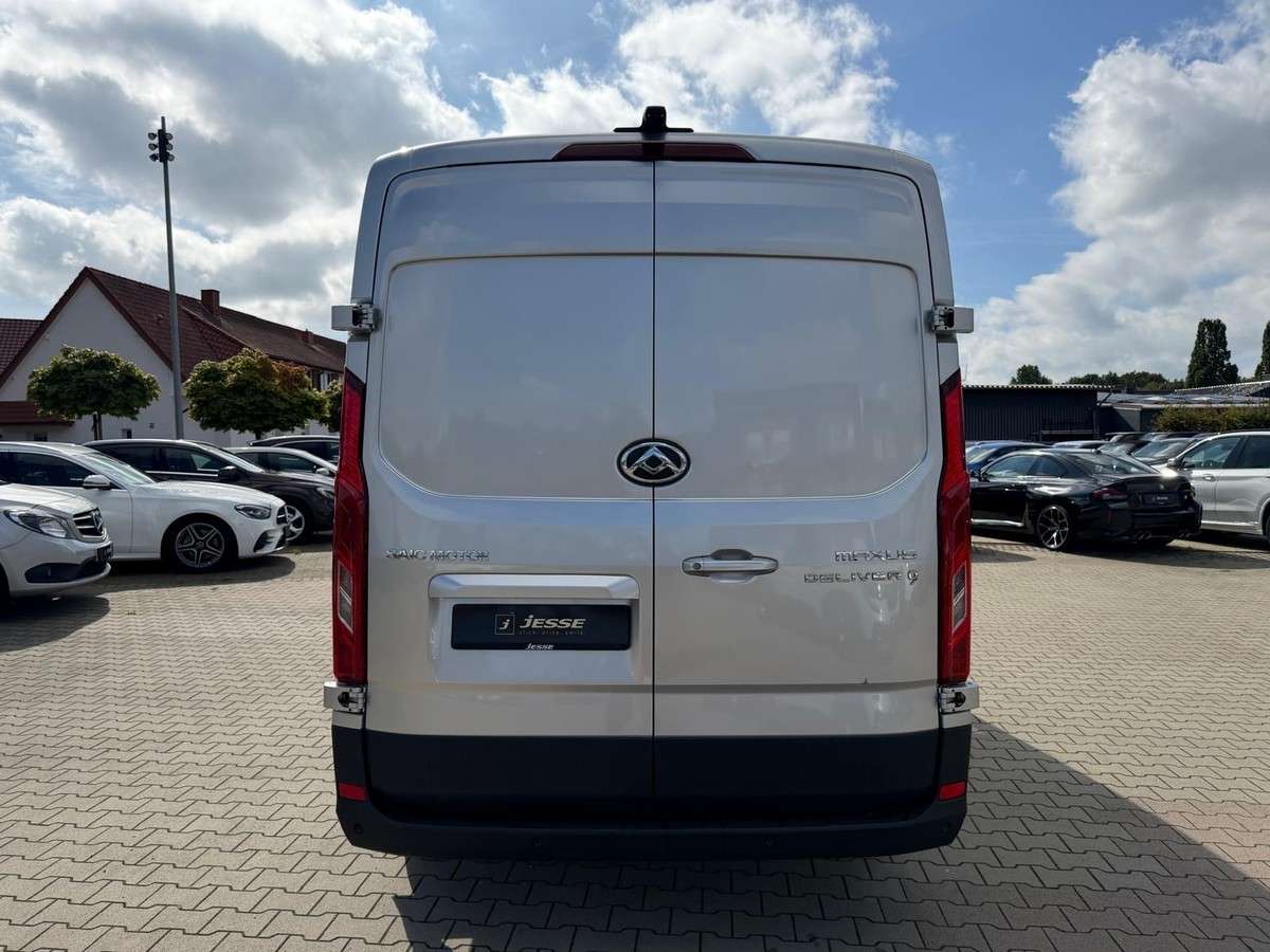 Fahrzeugbild eines Maxus Deliver 9