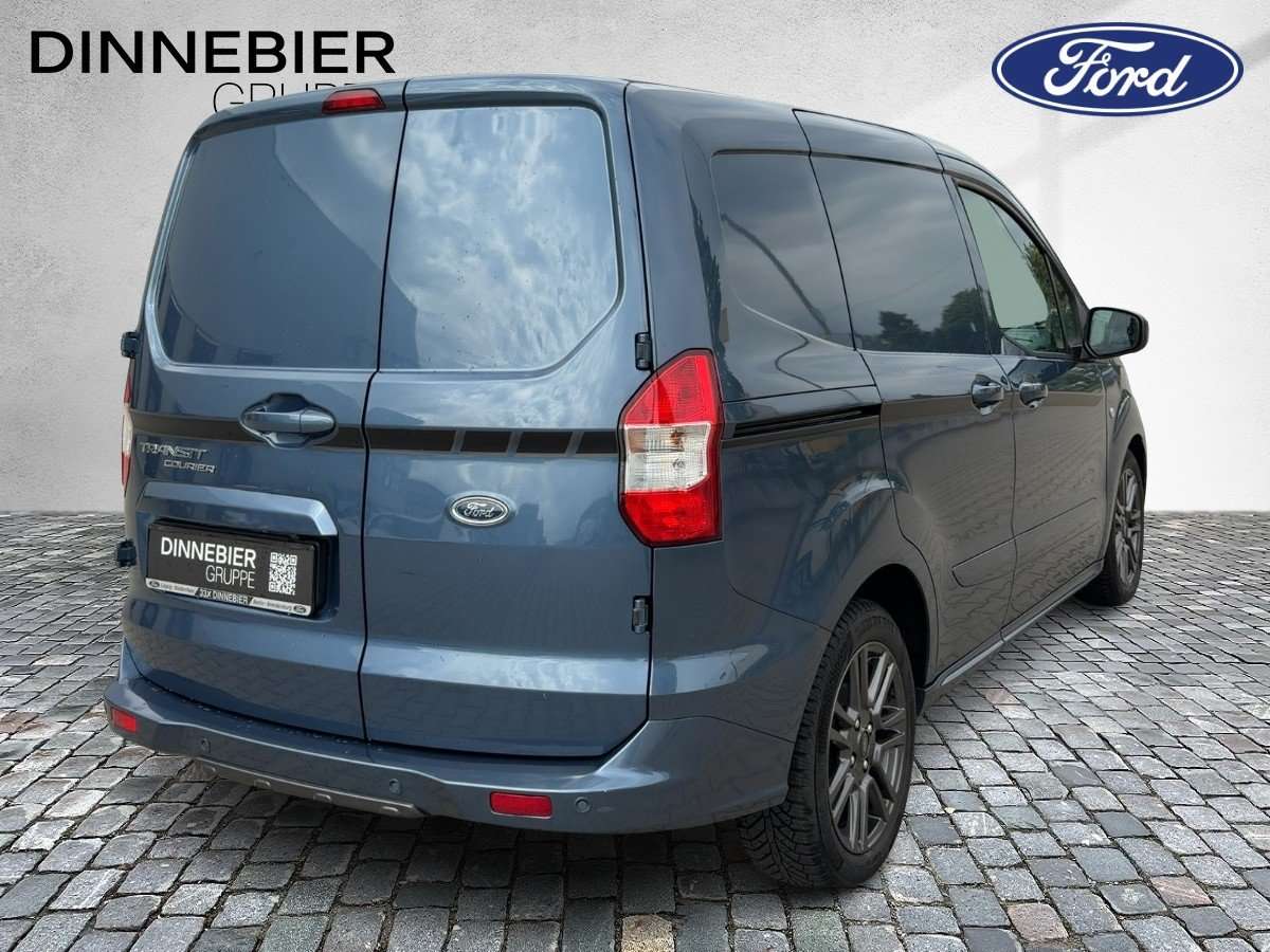 Fahrzeugbild eines Ford Transit Courier