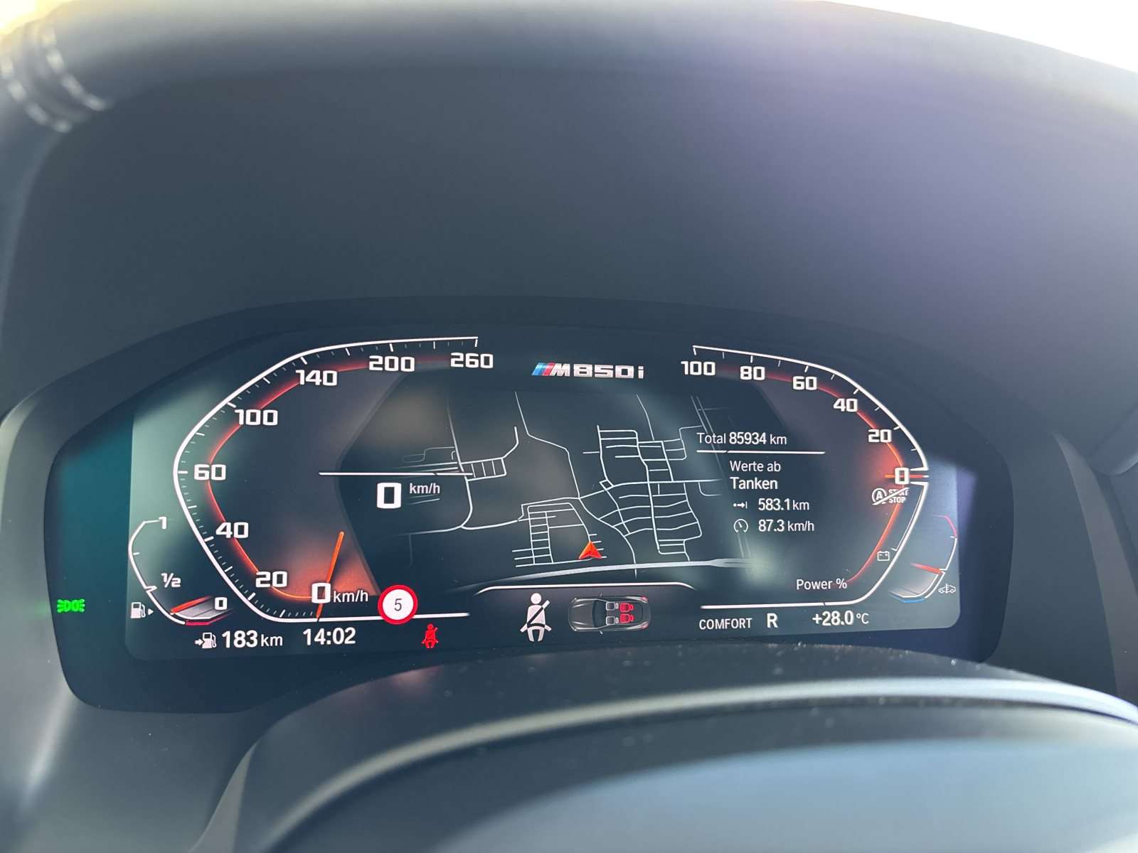 Fahrzeugbild eines BMW 8er-Reihe