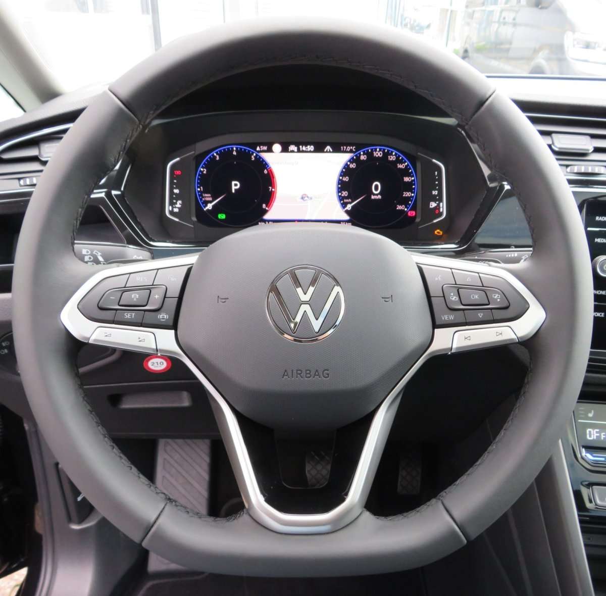 Fahrzeugbild eines Volkswagen Touran