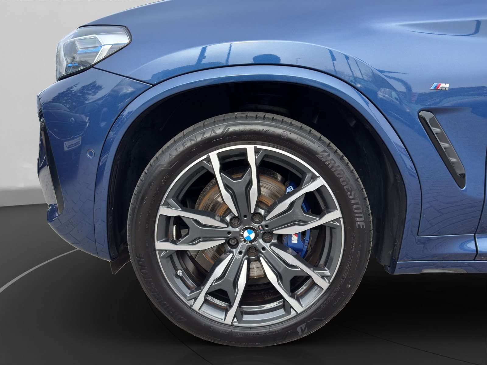 Fahrzeugbild eines BMW X4