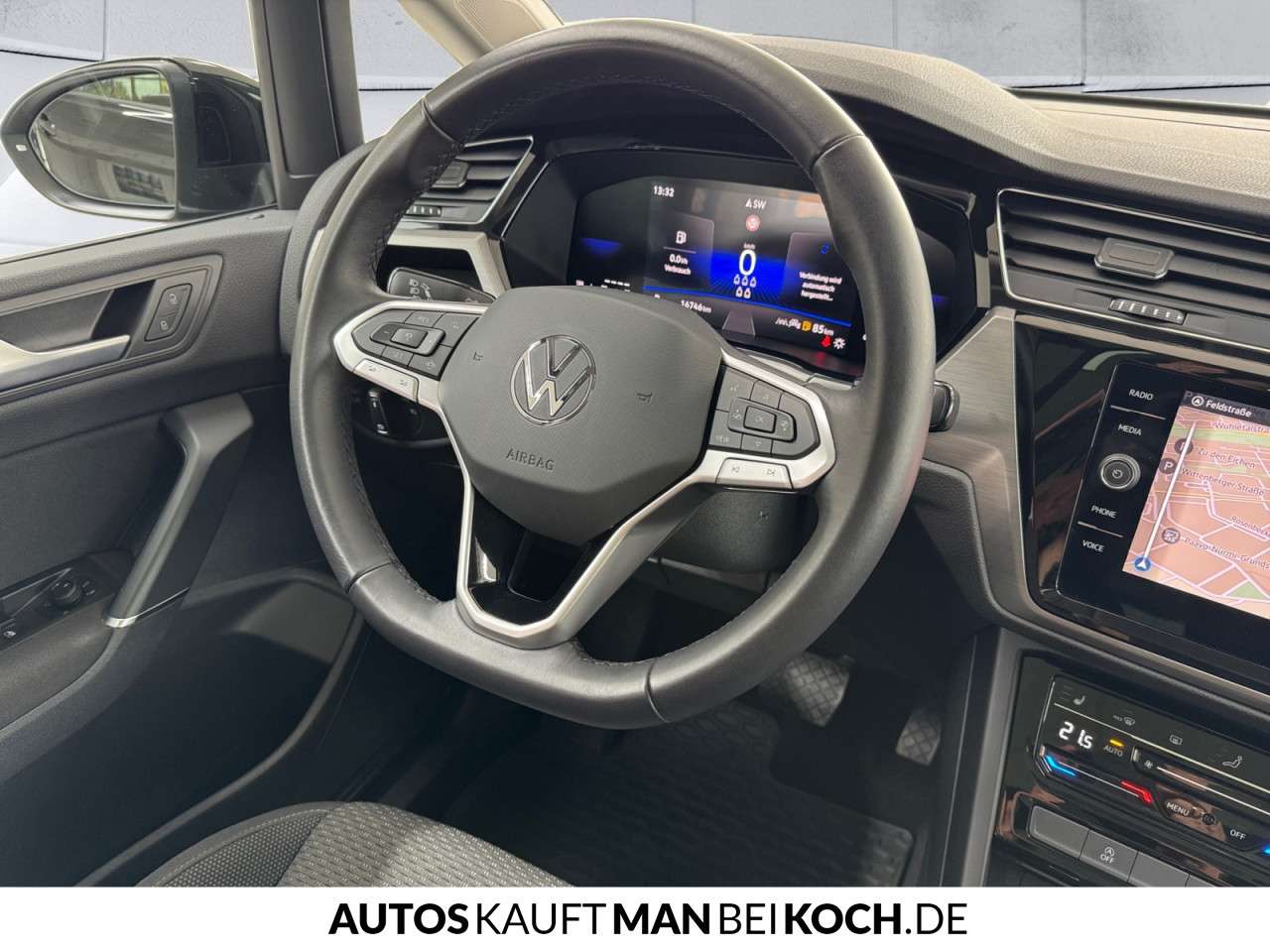 Fahrzeugbild eines Volkswagen Touran
