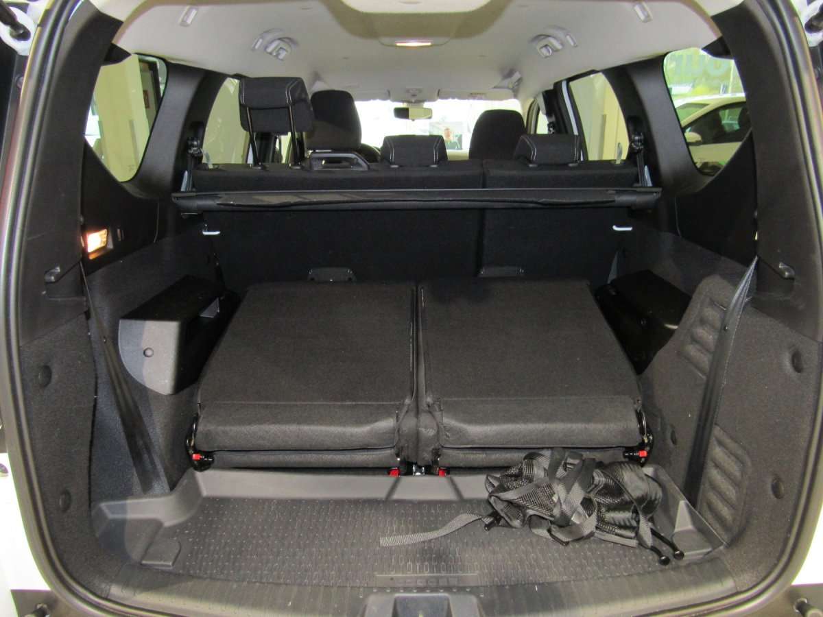 Fahrzeugbild eines Dacia Jogger